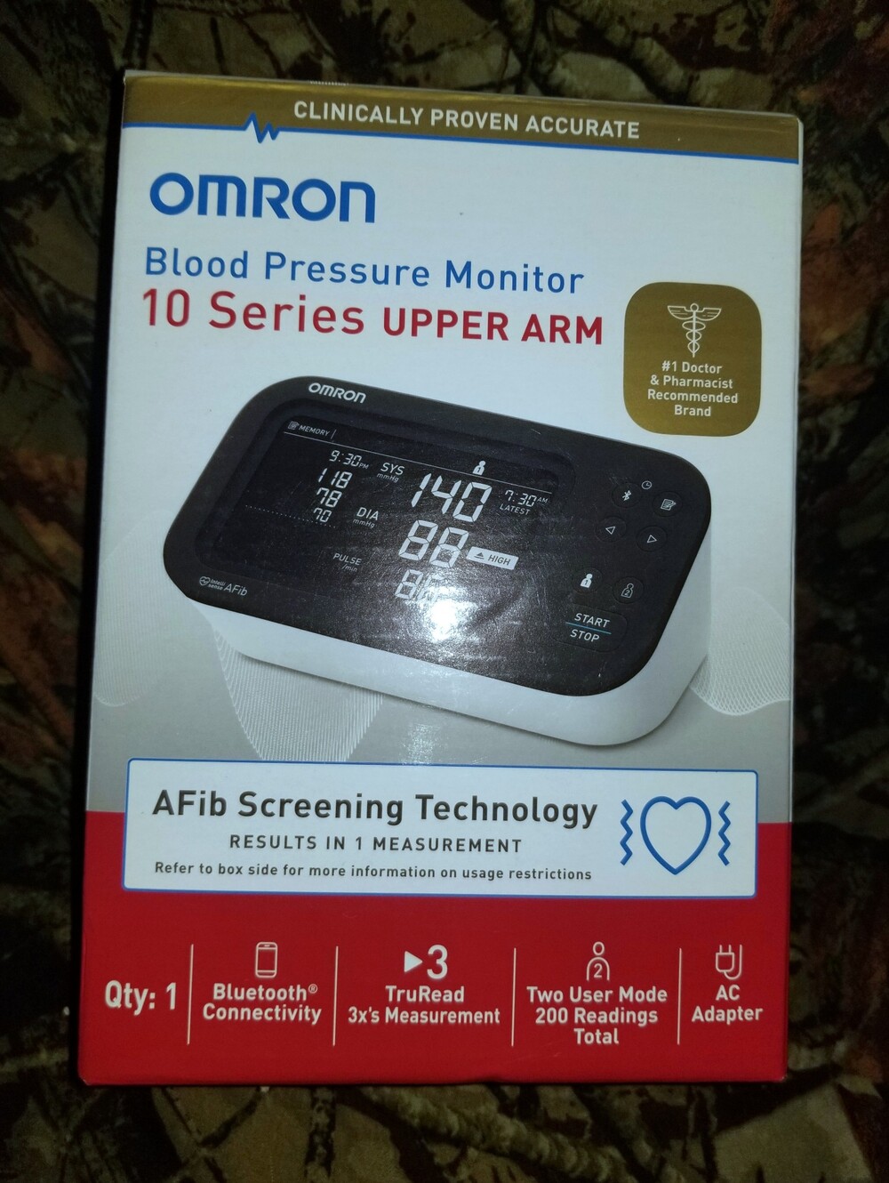 NWT Omron 10 Series Upper Arm Blood Pressure Monitor Bluetooth TruRead AC Adapt